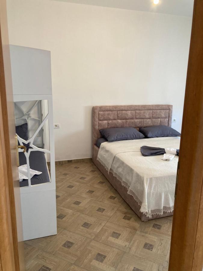 Lungomare Holiday Apartments Durrës Exterior foto
